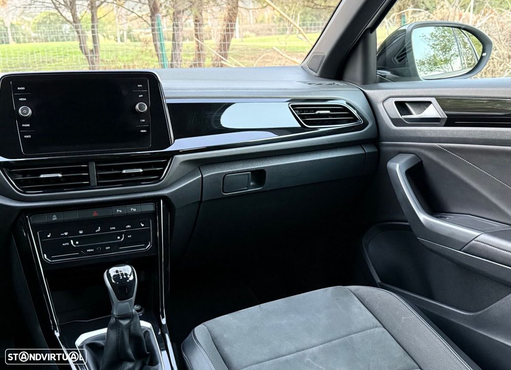 VW T-Roc 1.0 TSI Black Style - 28