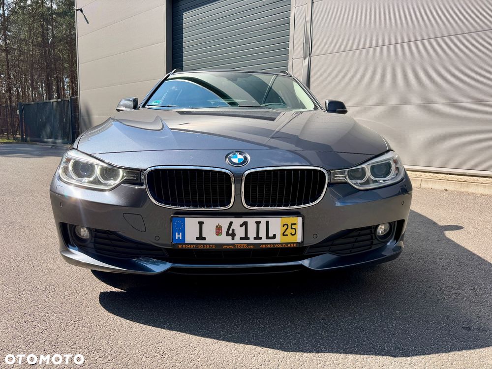 BMW Seria 3 316d Sport Line - 3