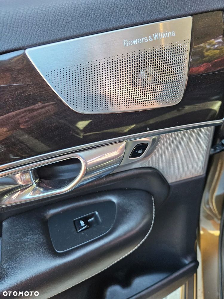 Volvo XC 90 D5 SCR AWD Inscription - 23