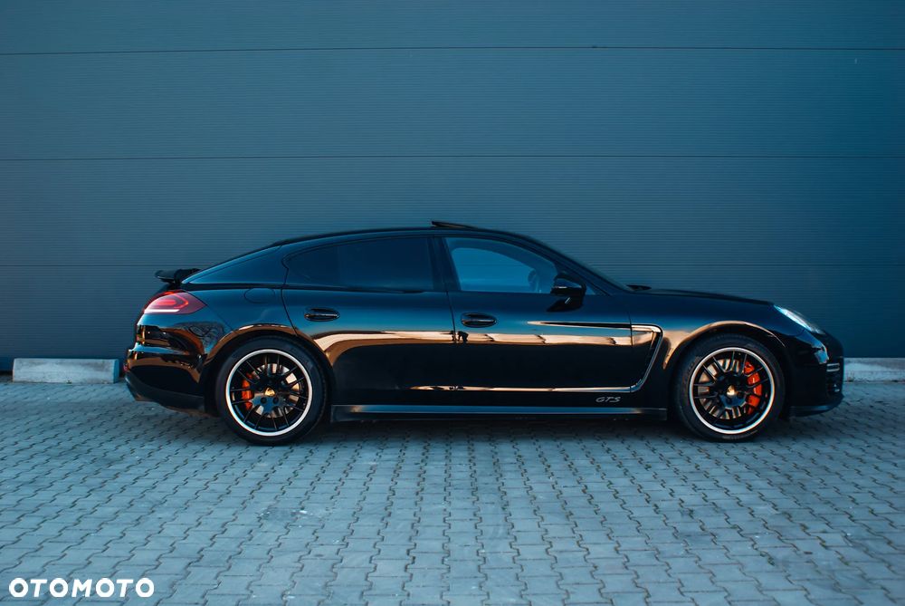 Porsche Panamera GTS - 5