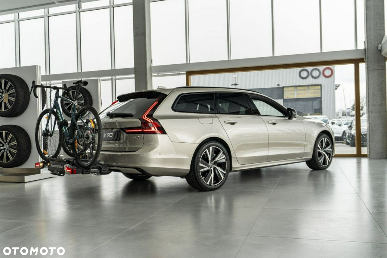Volvo V90 - 10