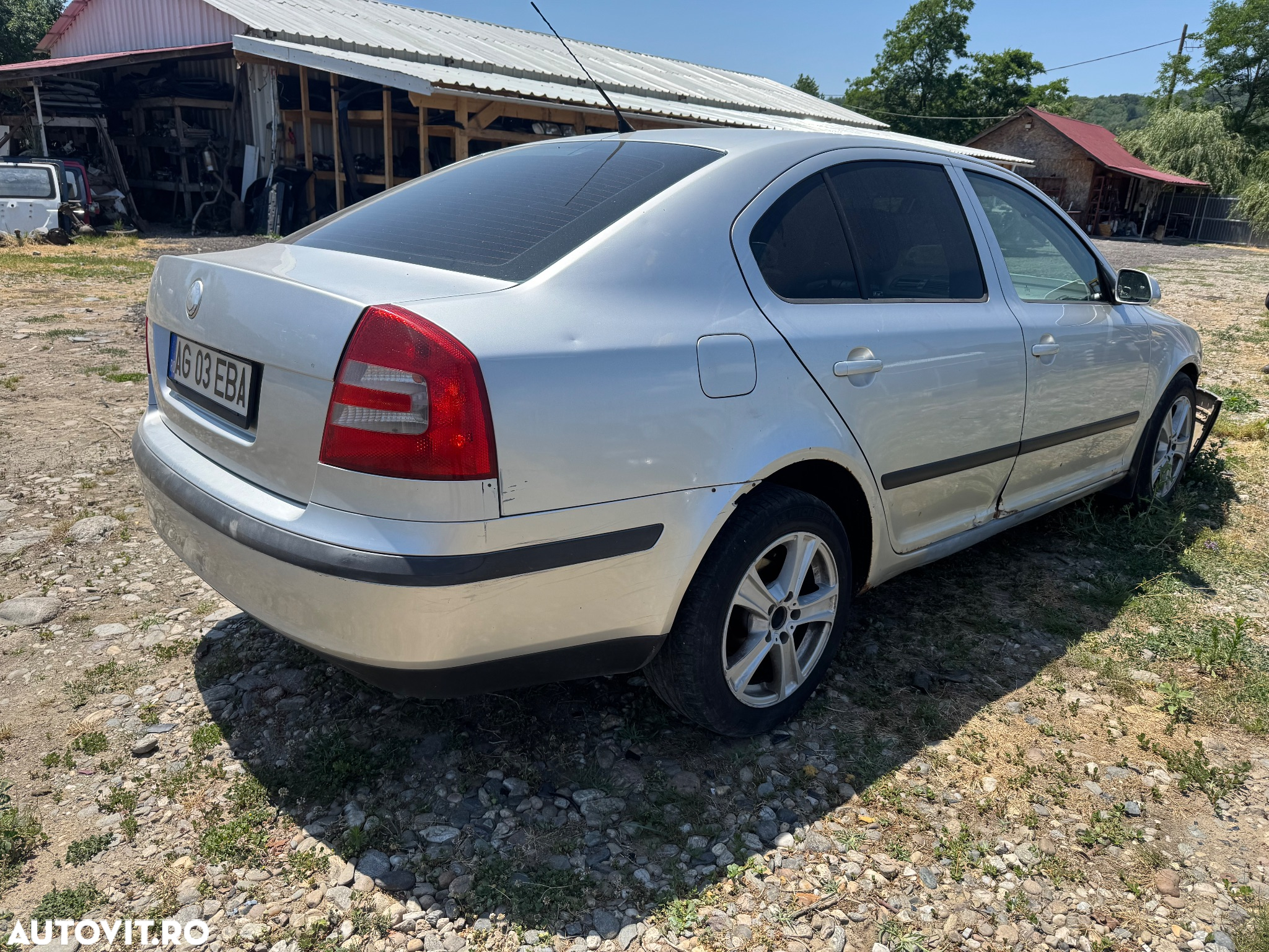 Skoda Octavia 2.0 TDI DPF DSG FAMILY - 4