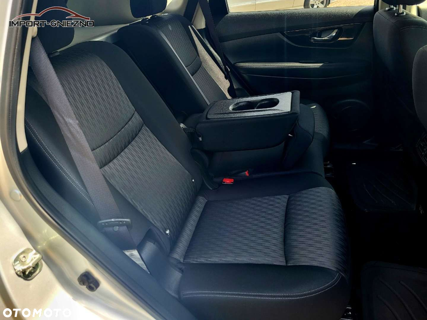 Nissan X-Trail - 8