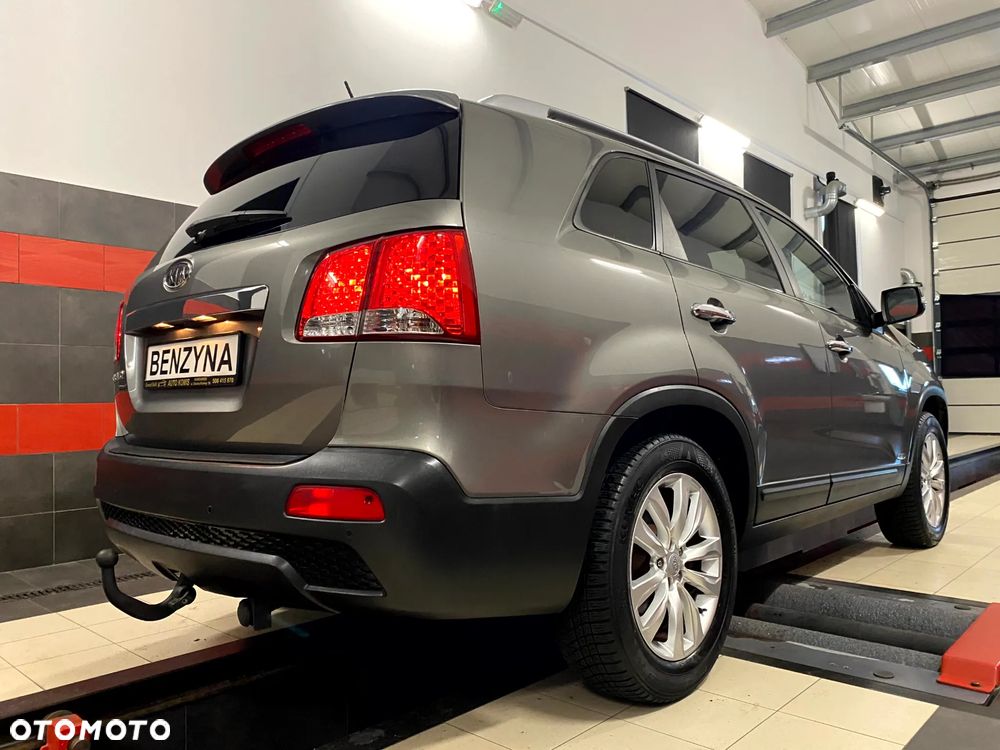 Kia Sorento 2.4 CVVT Attract - 11