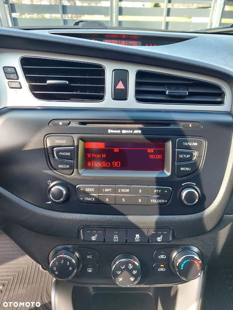 Kia Ceed Cee'd 1.4 Business Line - 13