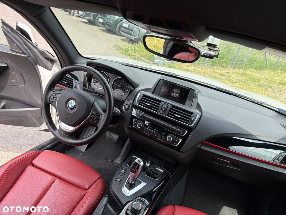 BMW Seria 1 118i Sport Line - 22