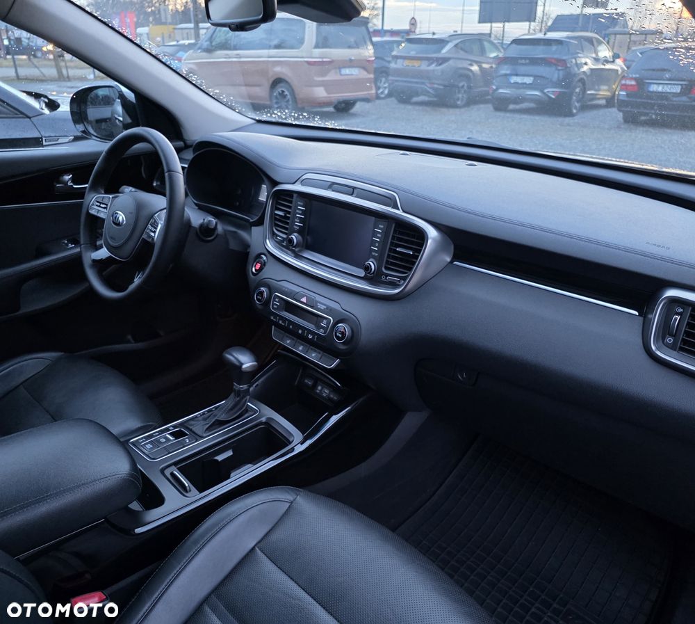 Kia Sorento 2.0 CRDI Business Line Plus - 14