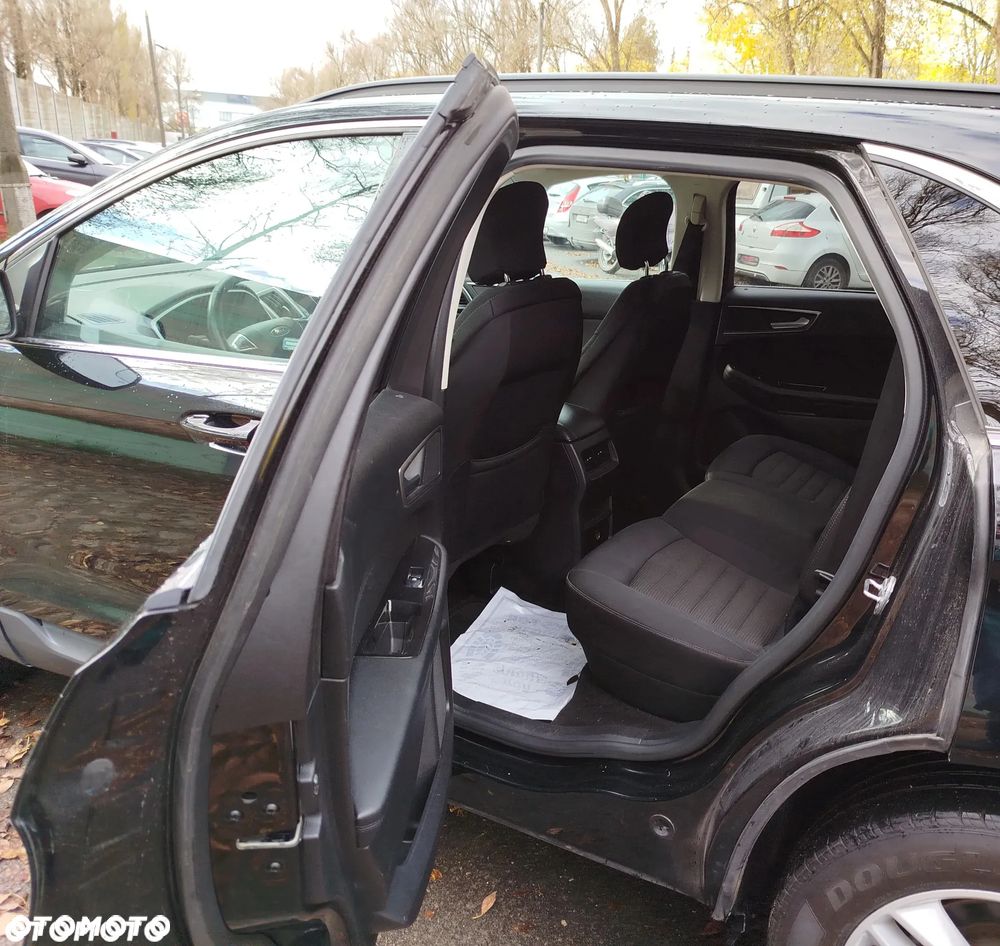 Ford Edge - 15