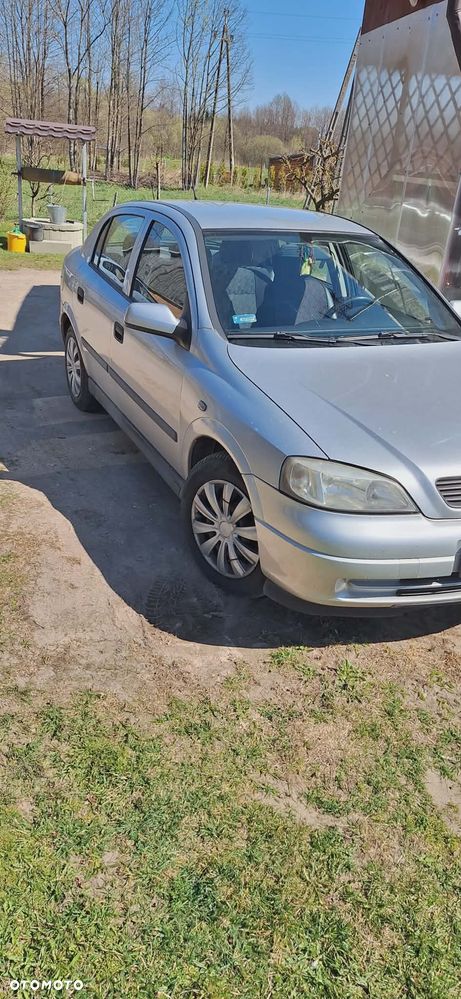 Opel Astra 1.6 - 3