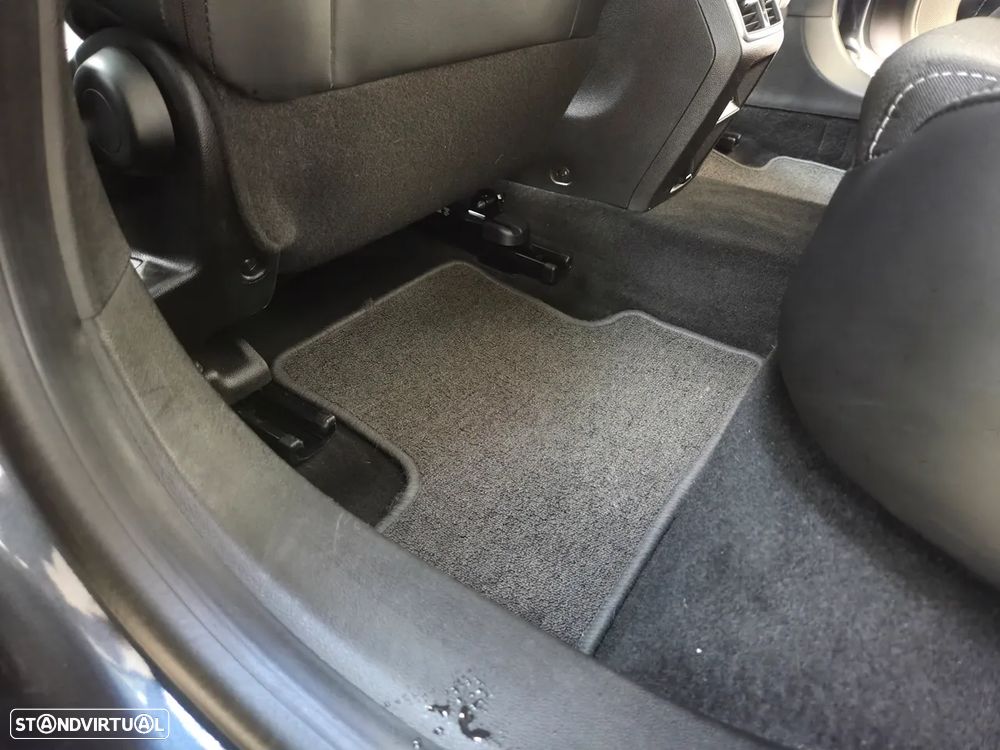 Renault Mégane Sport Tourer 1.6 E-Tech Plug-In Zen - 17