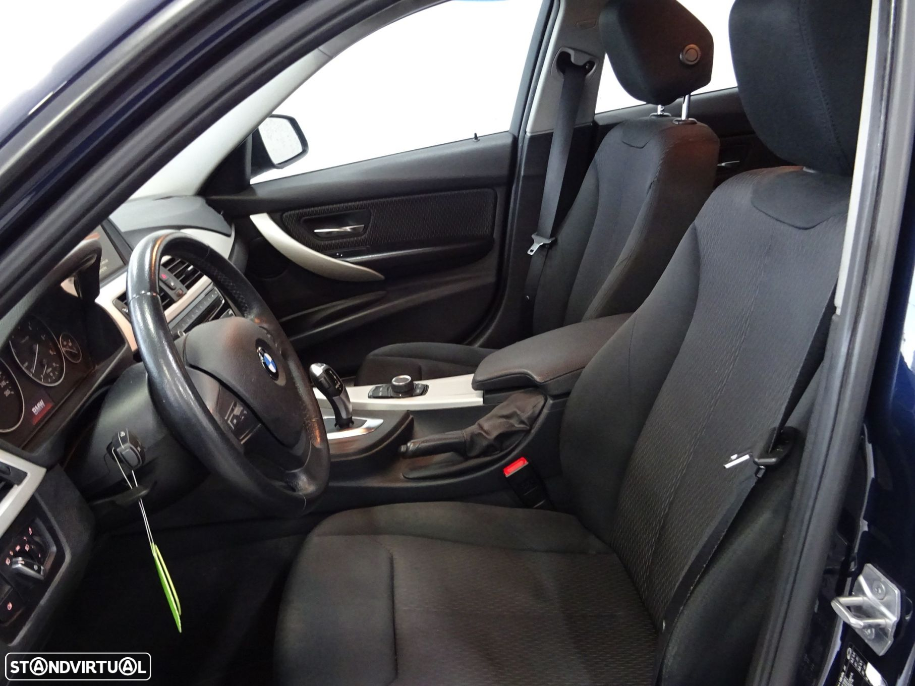 BMW 318 d Advantage Auto - 4
