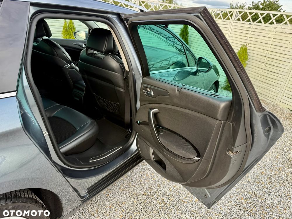 Citroën C5 Tourer HDi 165 FAP Exclusive - 32