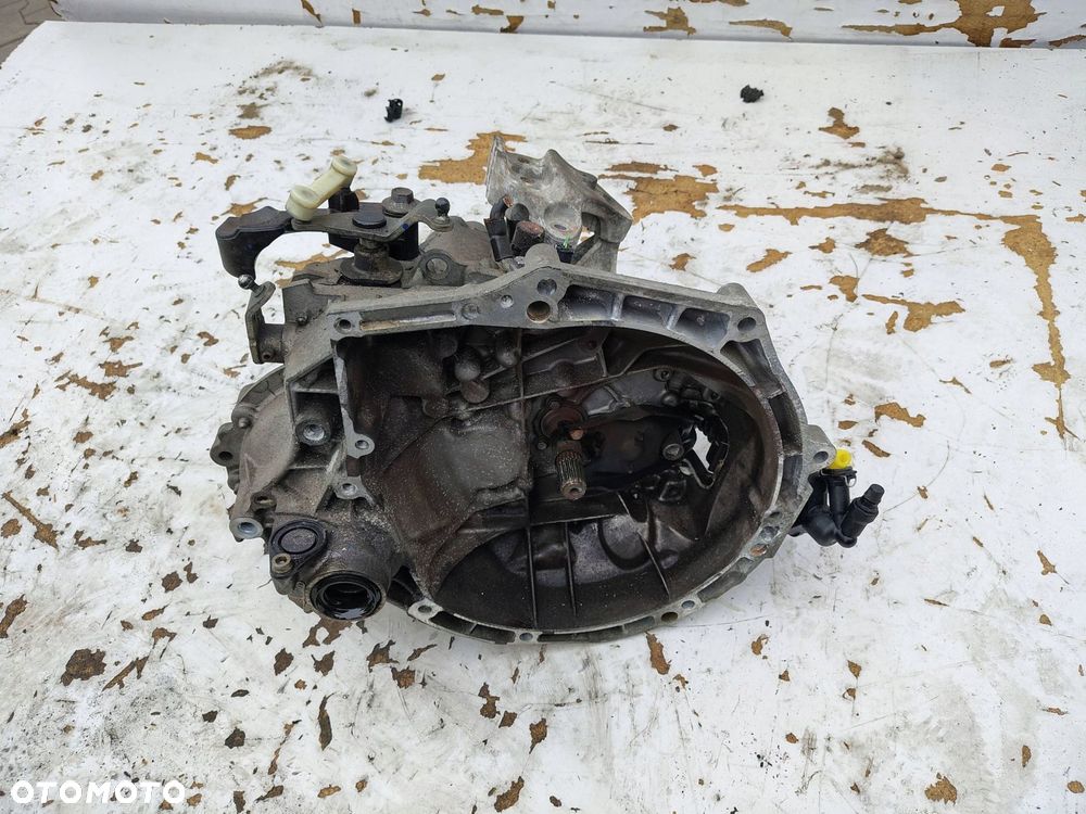 SKRZYNIA 5 BIEGÓW 20A701 PEUGEOT 208 FL1.2 PURETECH - 1