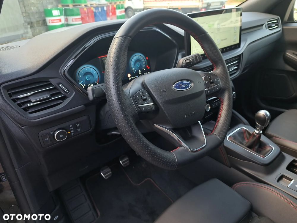 Ford Kuga 1.5 EcoBoost FWD ST-Line X - 7