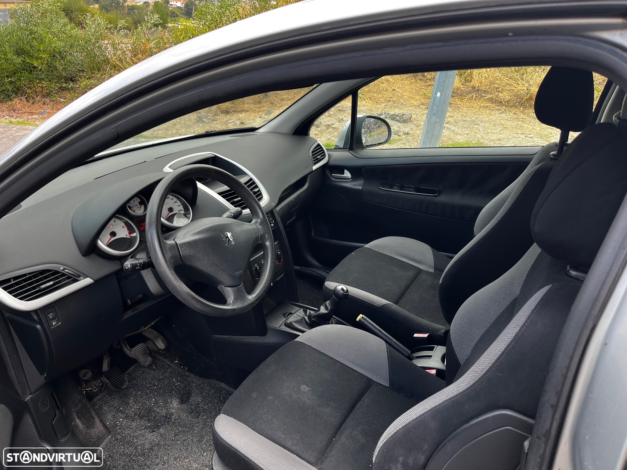 Peugeot 207 - 5