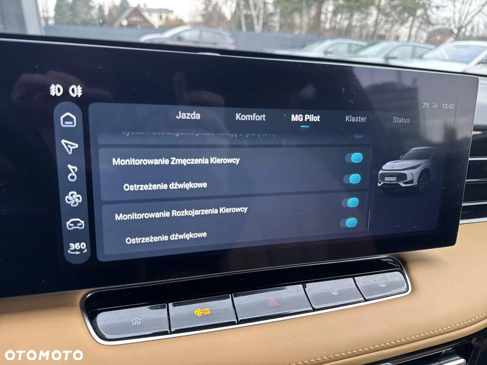 MG HS 1.5 T-GDI Exclusive DCT - 24