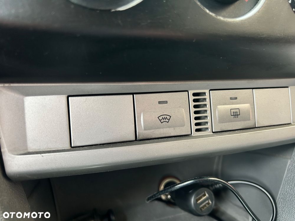 Ford Focus 1.6 16V Titanium - 15