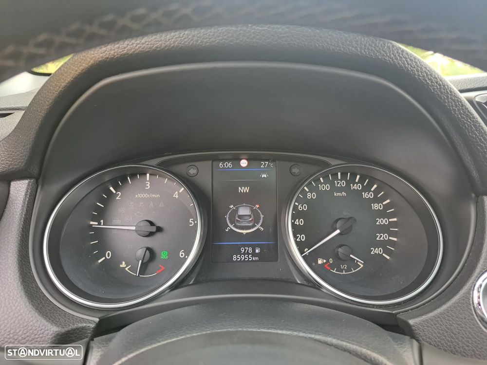 Nissan Qashqai 1.5 dCi N-Connecta J18 - 34