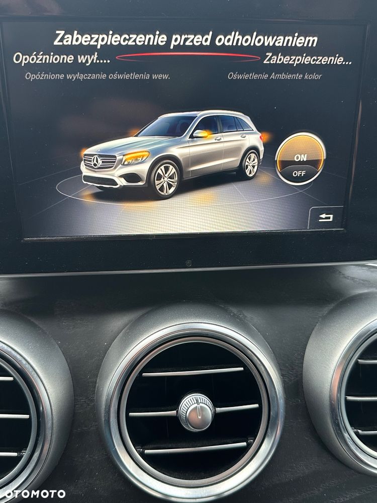 Mercedes-Benz CLC - 27