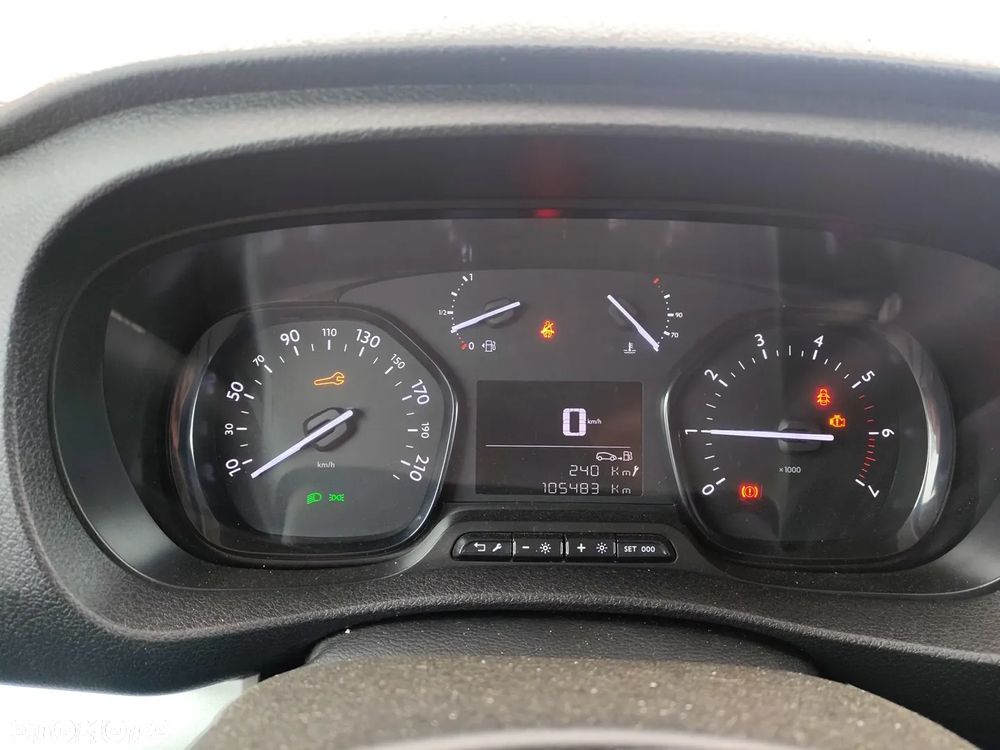 Opel Vivaro Standard Flexcab - 13