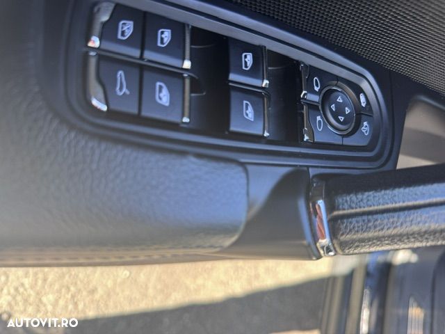 Porsche Cayenne - 16