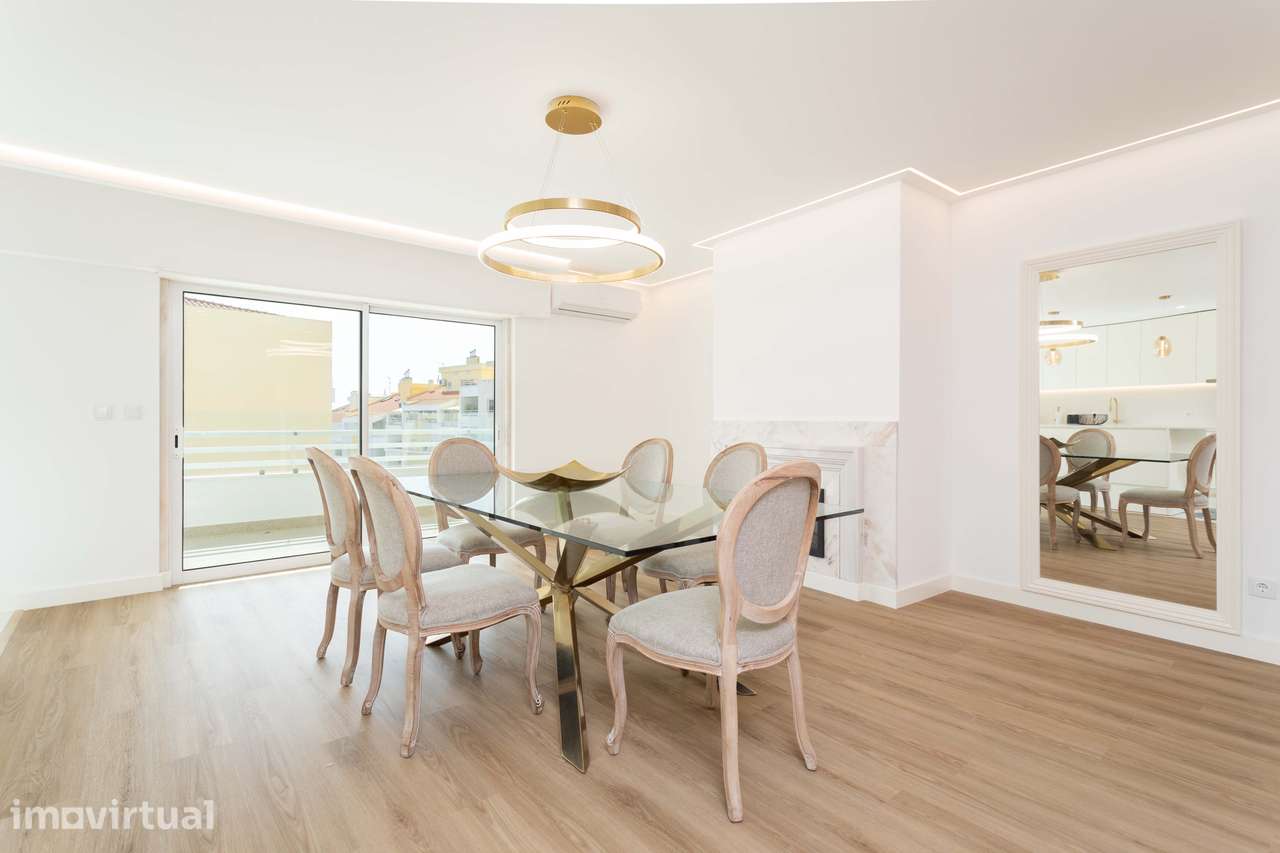 Apartamento T3 totalmente remodelado nos Jardins da Parede, Cascais - Grande imagem: 5/40