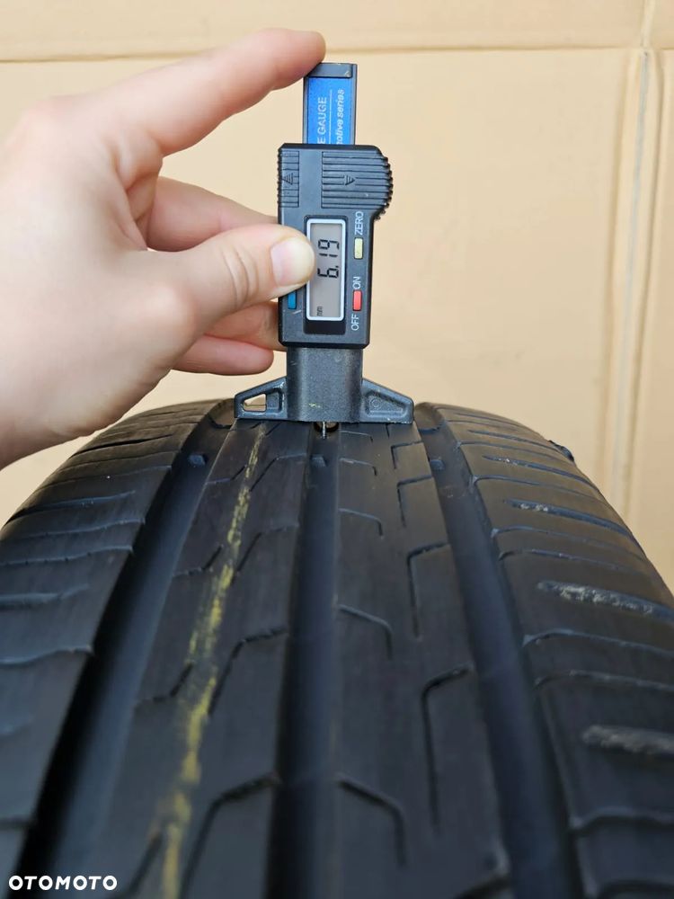 (O57) 195/60R15 88V 6,2mm 19r / Continental EcoContact 6 - 3