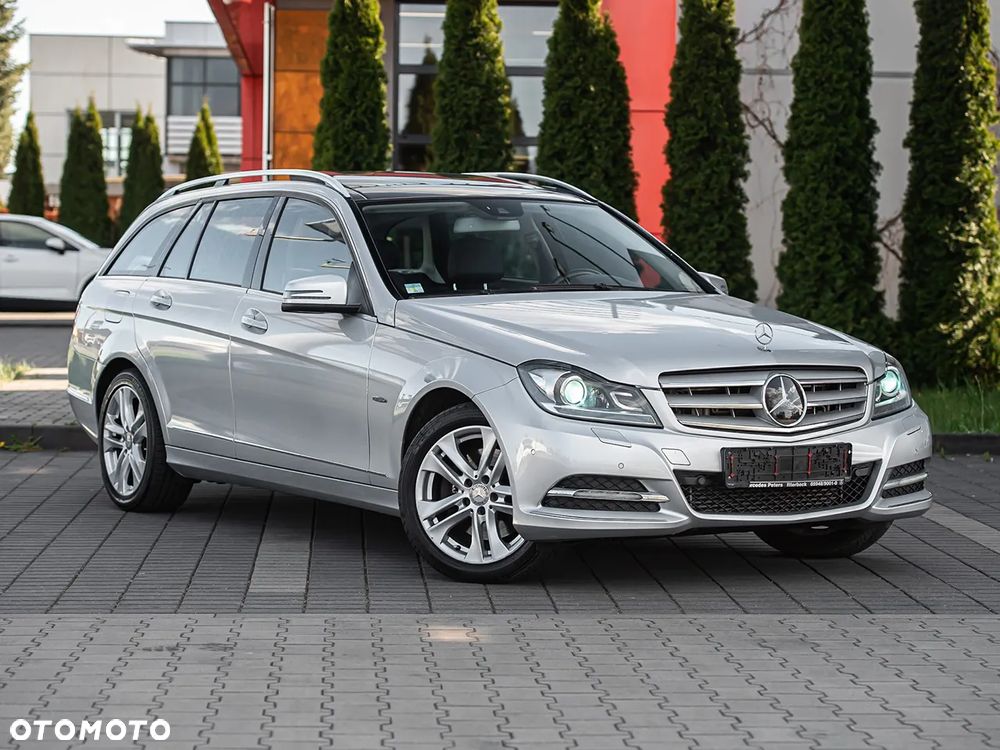 Mercedes-Benz Klasa C 30 T CDI AMG - 1