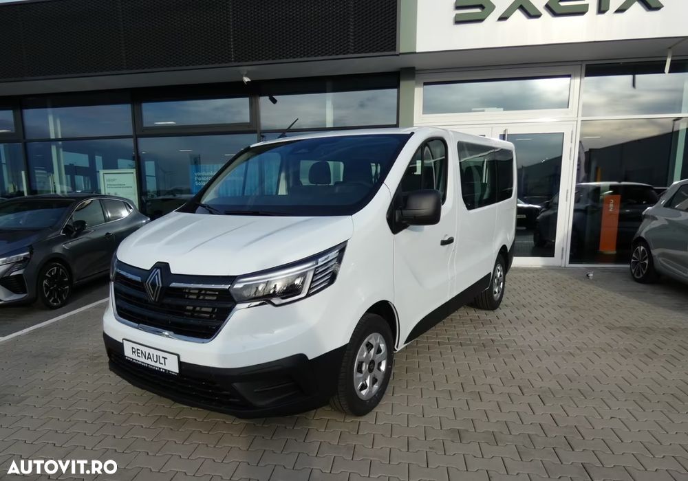 Renault Trafic 2.0 Blue dCi 110 S&S L2 8+1 Life - 3