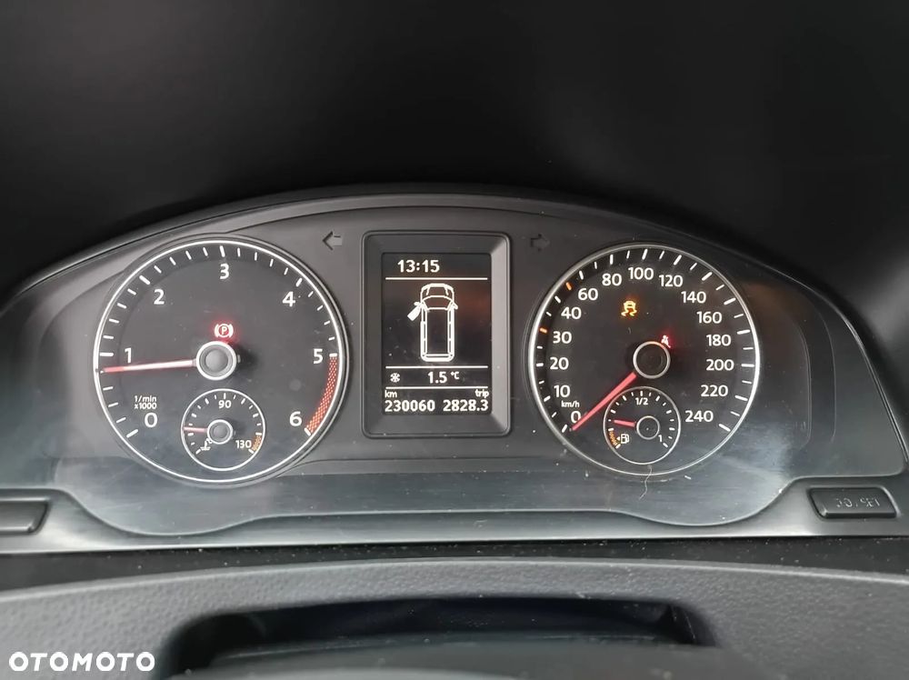 Volkswagen Transporter - 11