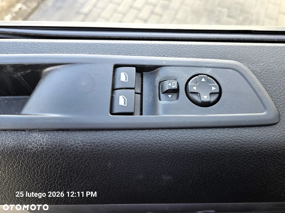 Peugeot Traveller 2.2 BlueHDi Long Business EAT8 - 12