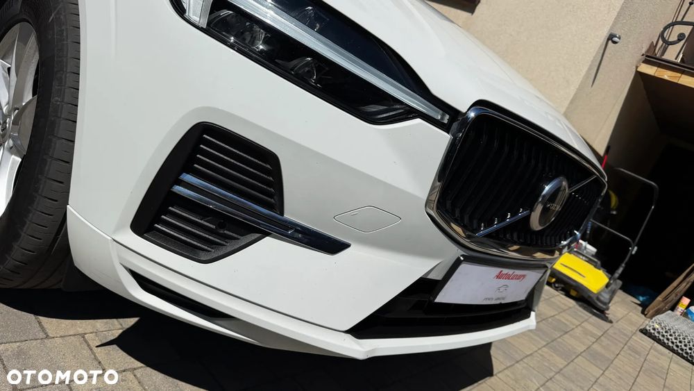 Volvo XC 60 B4 D Geartronic Momentum Pro - 15