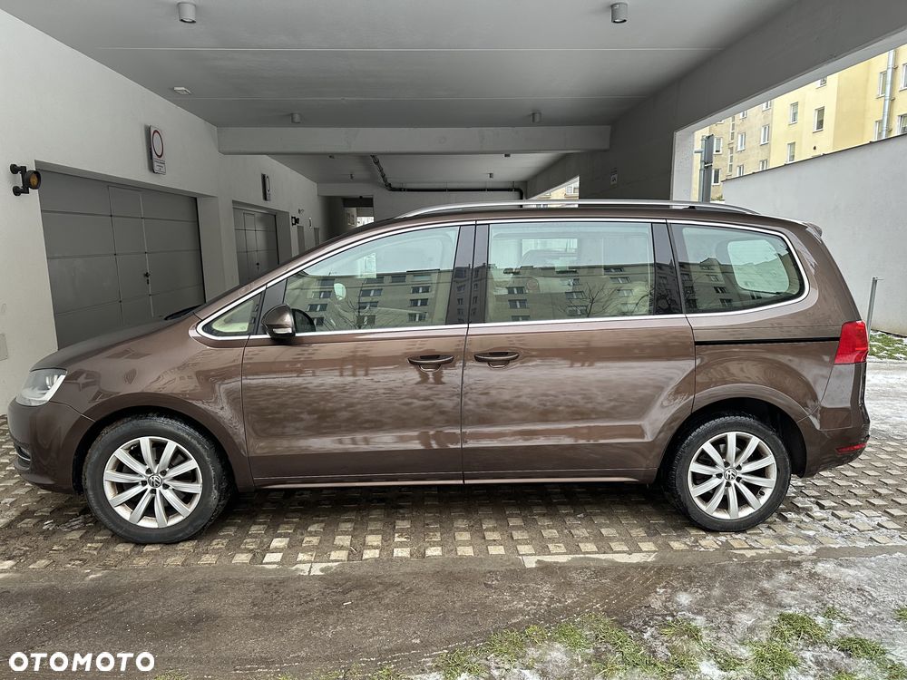 Volkswagen Sharan 2.0 TDI Comfortline DSG - 19
