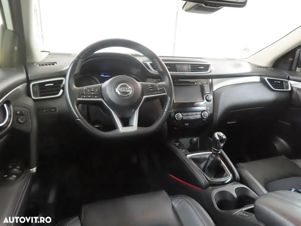 Nissan Qashqai - 5