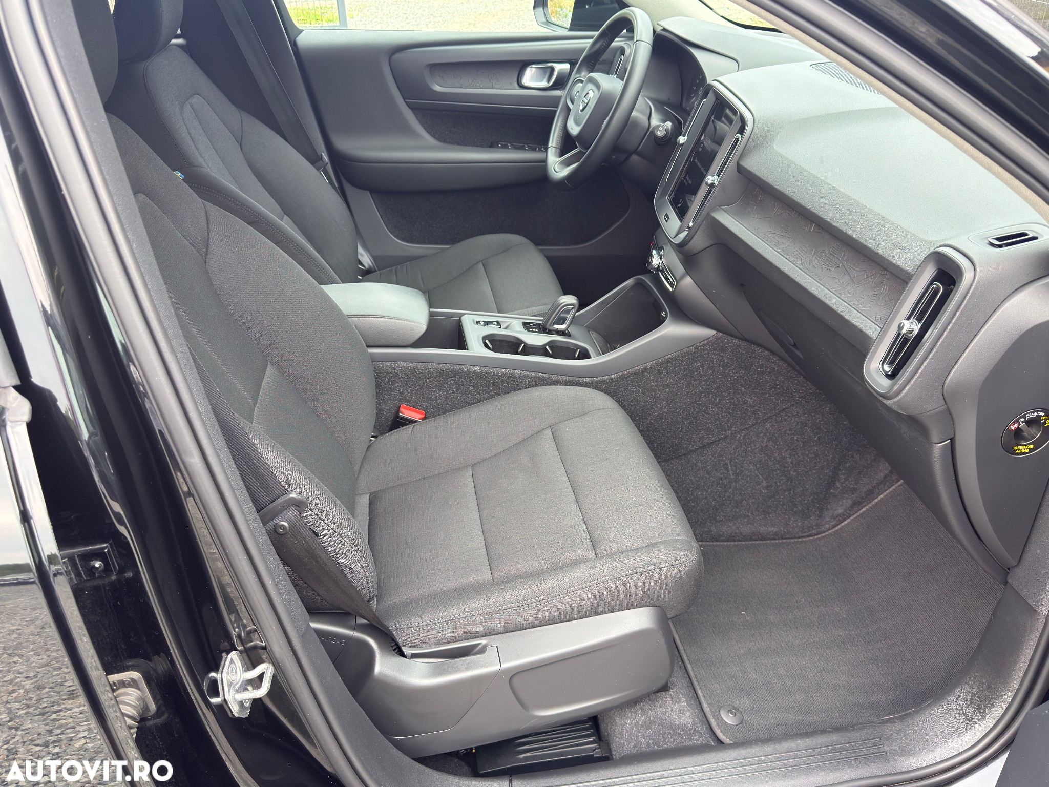 Volvo XC 40 D3 AWD Momentum - 18