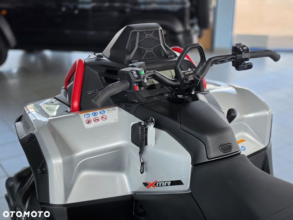 Can-Am Outlander - 17