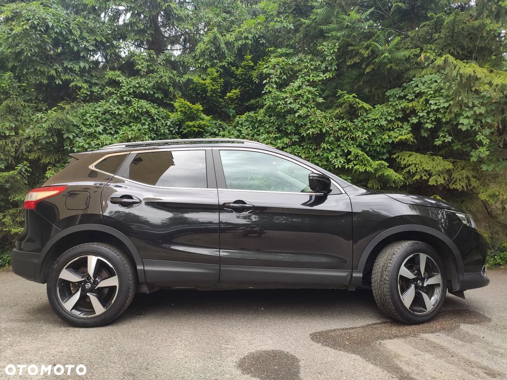 Nissan Qashqai 1.2 DIG-T N-Connecta Xtronic - 6