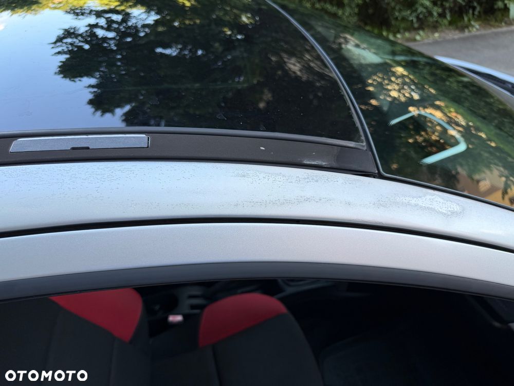 Peugeot 207 1.4 16V Trendy - 11