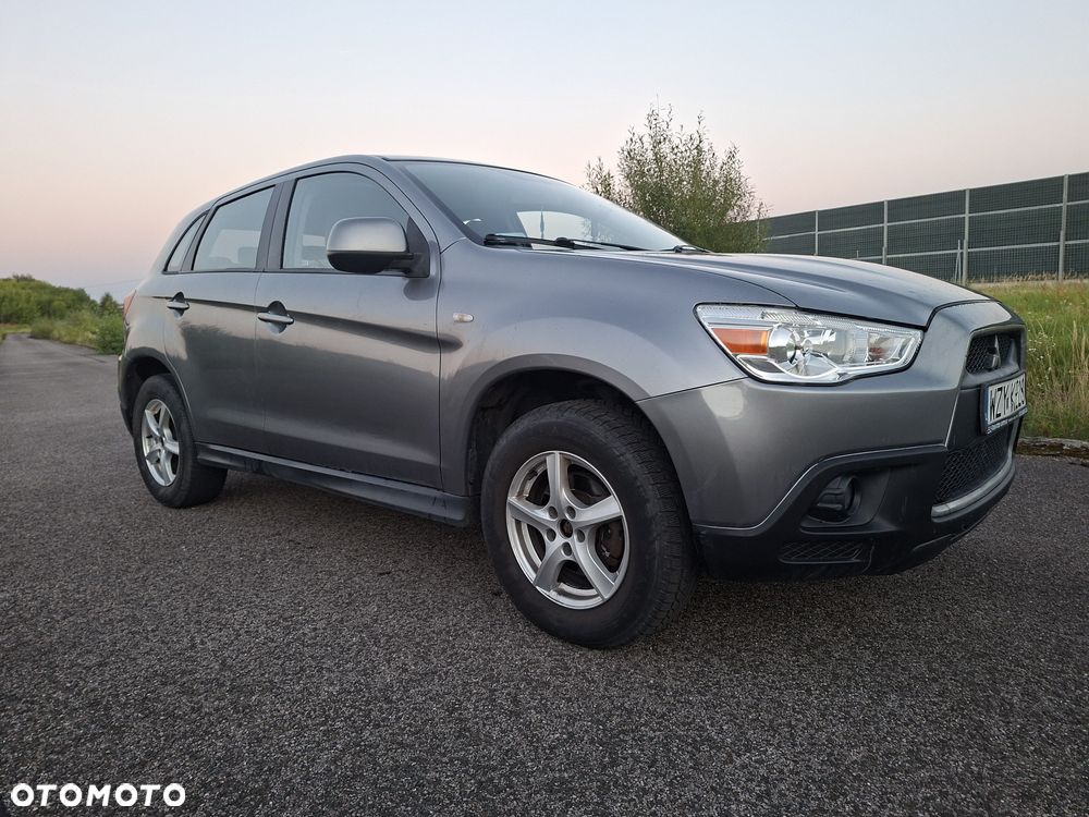Mitsubishi ASX - 4