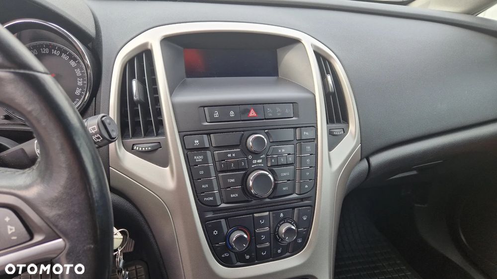 Opel Astra 1.4 T Cosmo - 11