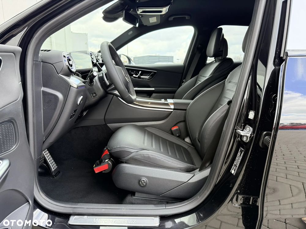 Mercedes-Benz GLC - 18