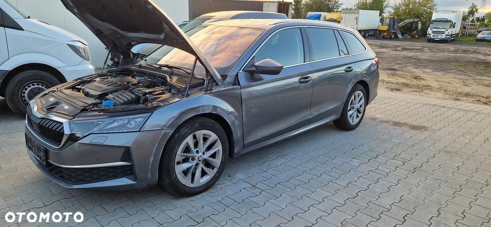 Skoda Octavia 2.0 TDI DSG Selection - 5