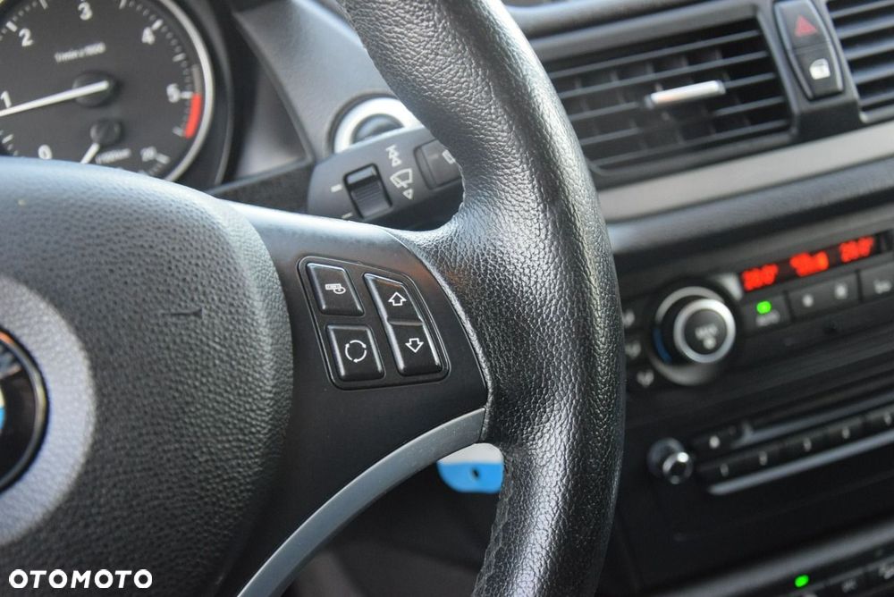 BMW X1 xDrive20d - 39