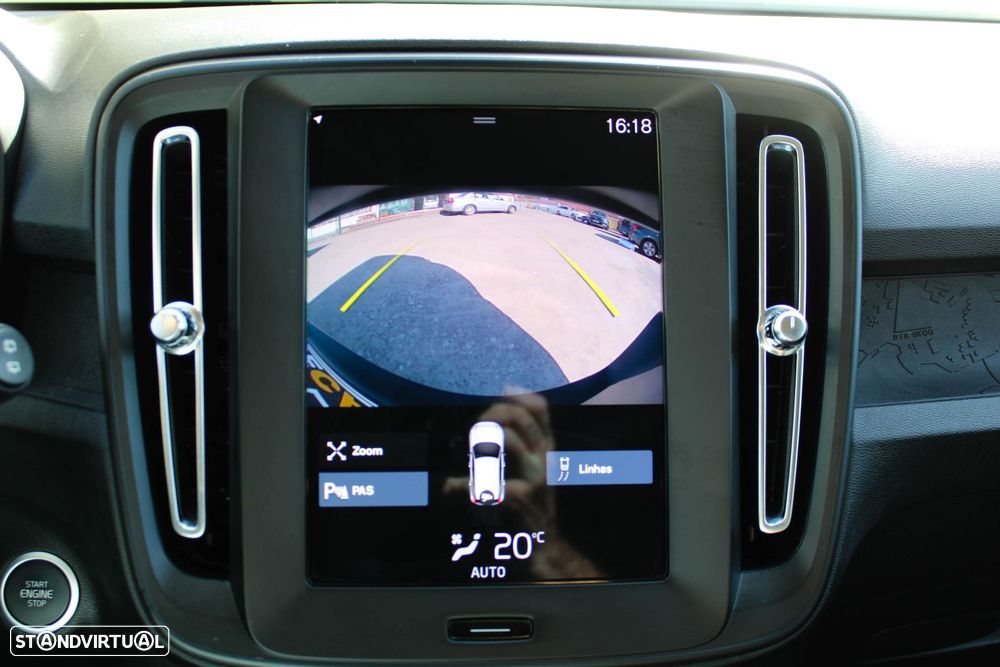 Volvo XC 40 1.5 T2 Momentum Core - 46