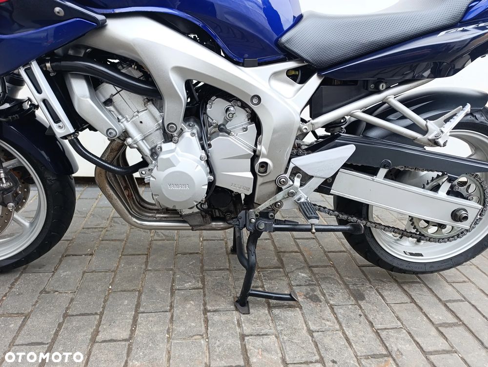 Yamaha FZ6 - 14