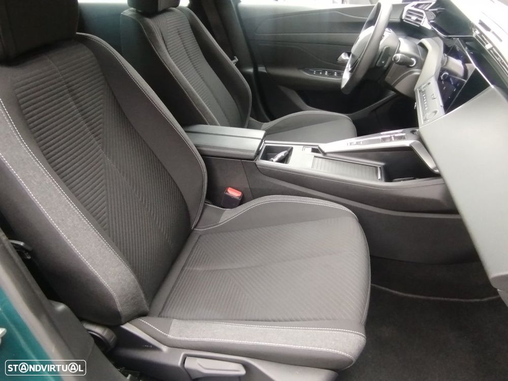 Peugeot 308 SW PureTech 130 EAT8 Active Pack - 26