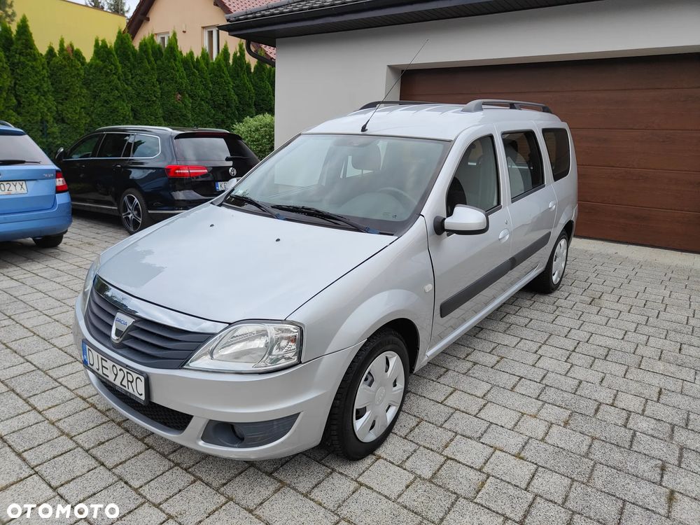 Dacia Logan 1.6 16V Laureate - 27