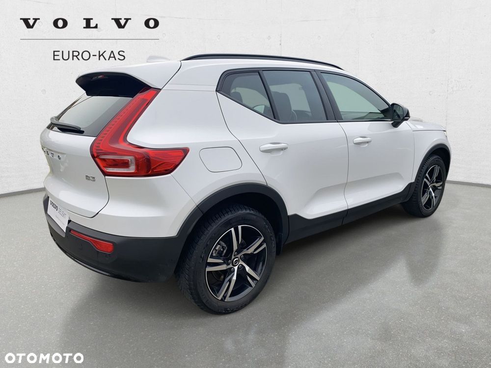 Volvo XC 40 - 6