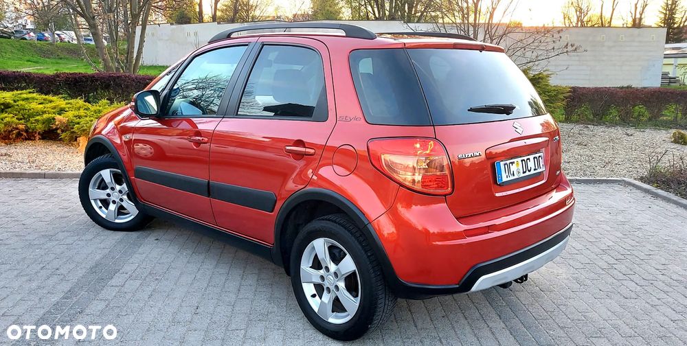 Suzuki SX4 2.0 DDiS 4x4 Style - 7
