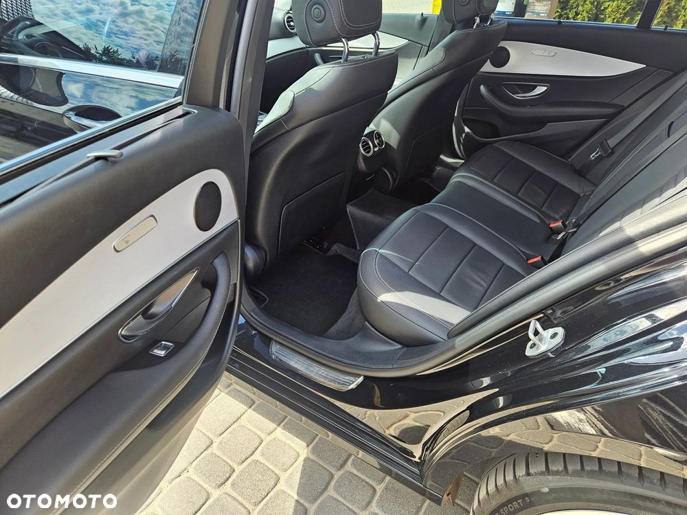 Mercedes-Benz Klasa E 220 d 9G-TRONIC Avantgarde - 9